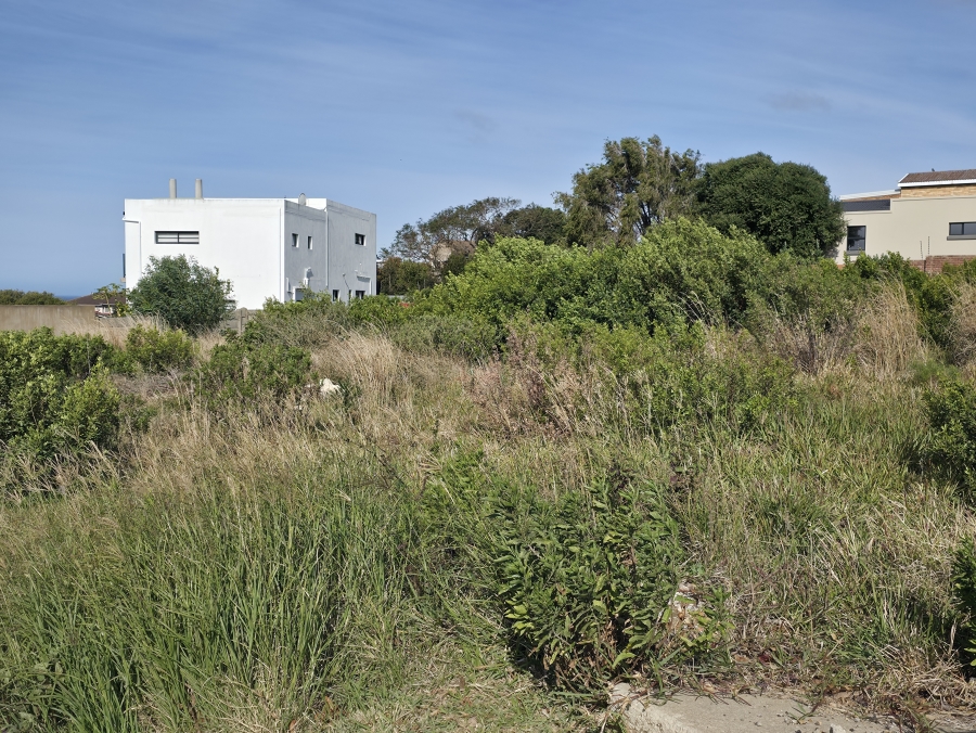0 Bedroom Property for Sale in Wavecrest Eastern Cape